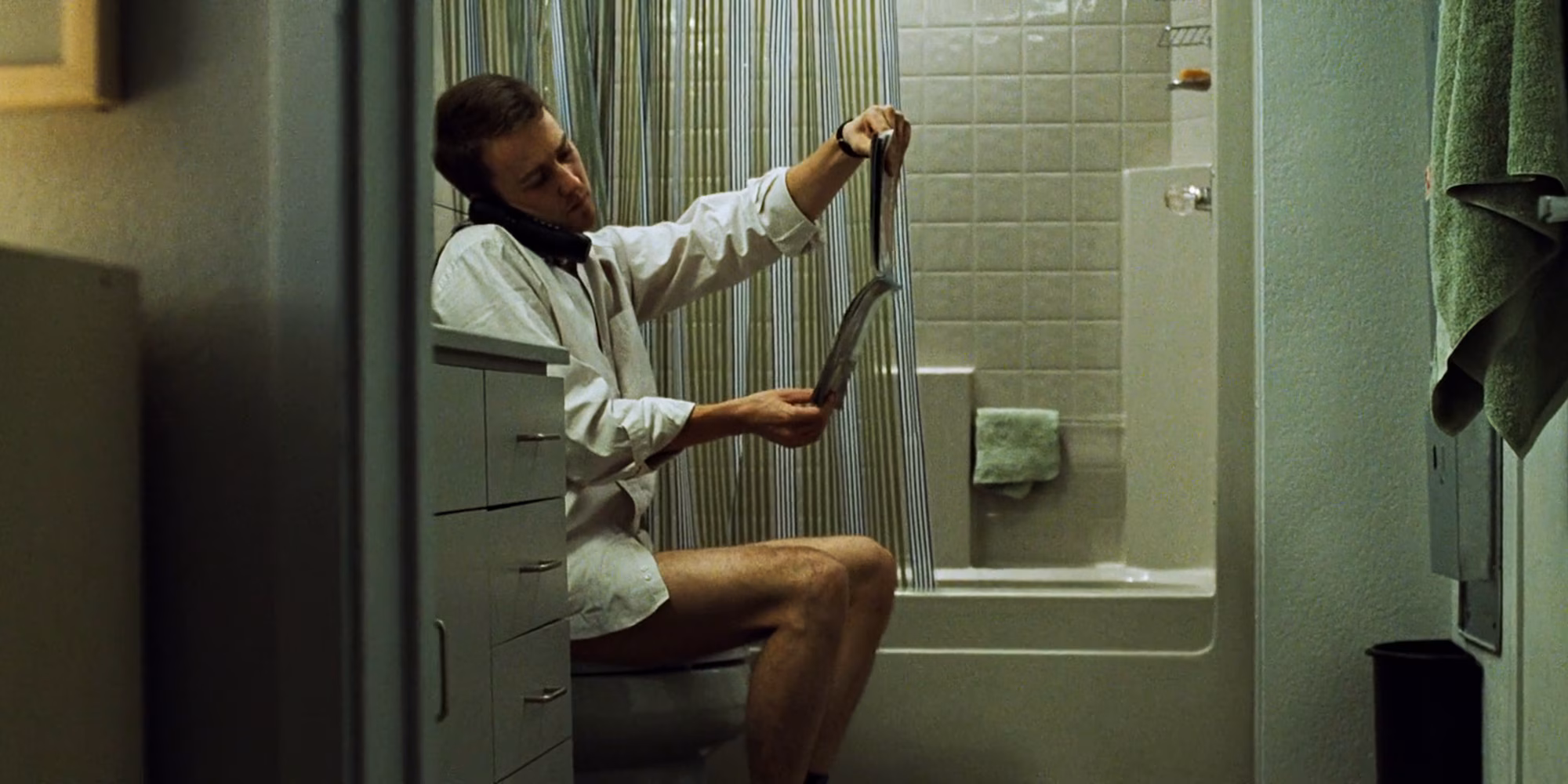 Il catalogo IKEA di Fight Club: perché dopo 25 anni siamo ancora bloccati nel salotto di Edward Norton