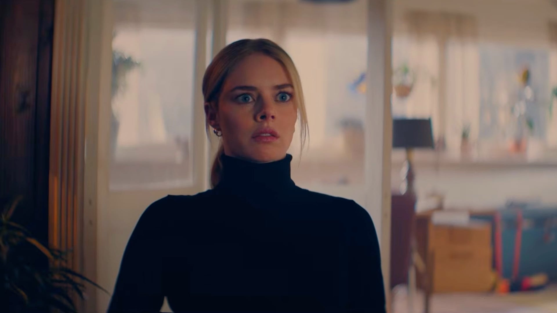 Sul tuo cadavere: Samara Weaving ci piace anche quando la trama e' un déjà-vu