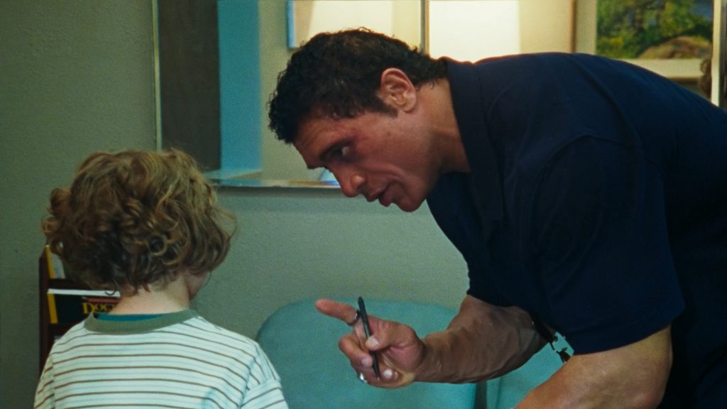 L'autopsia del gigante: come Benny Safdie ha distrutto The Rock in The Smashing Machine (e perché Nolan ha ragione).