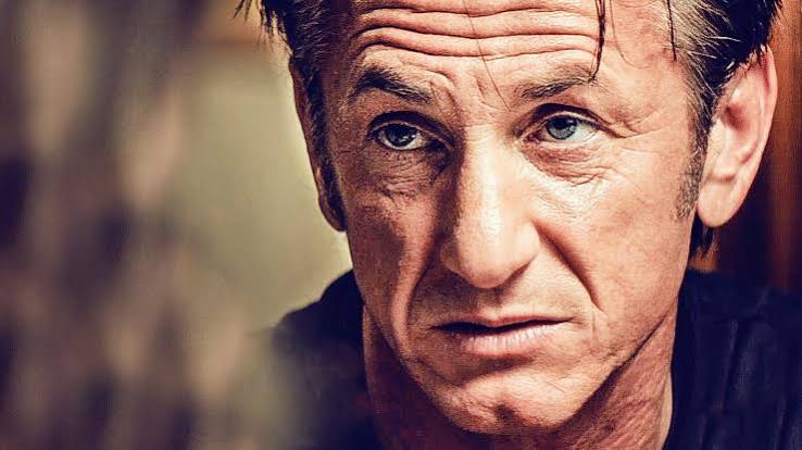 Sean Penn: dirigerà un film sul 6 gennaio con Bradley Cooper (ed è già corsa all'Oscar)